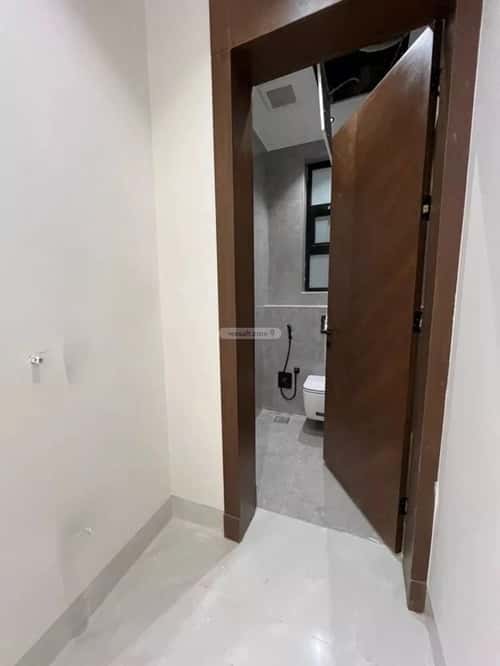 4 bedroom villa in Al Mahdiyyah 2