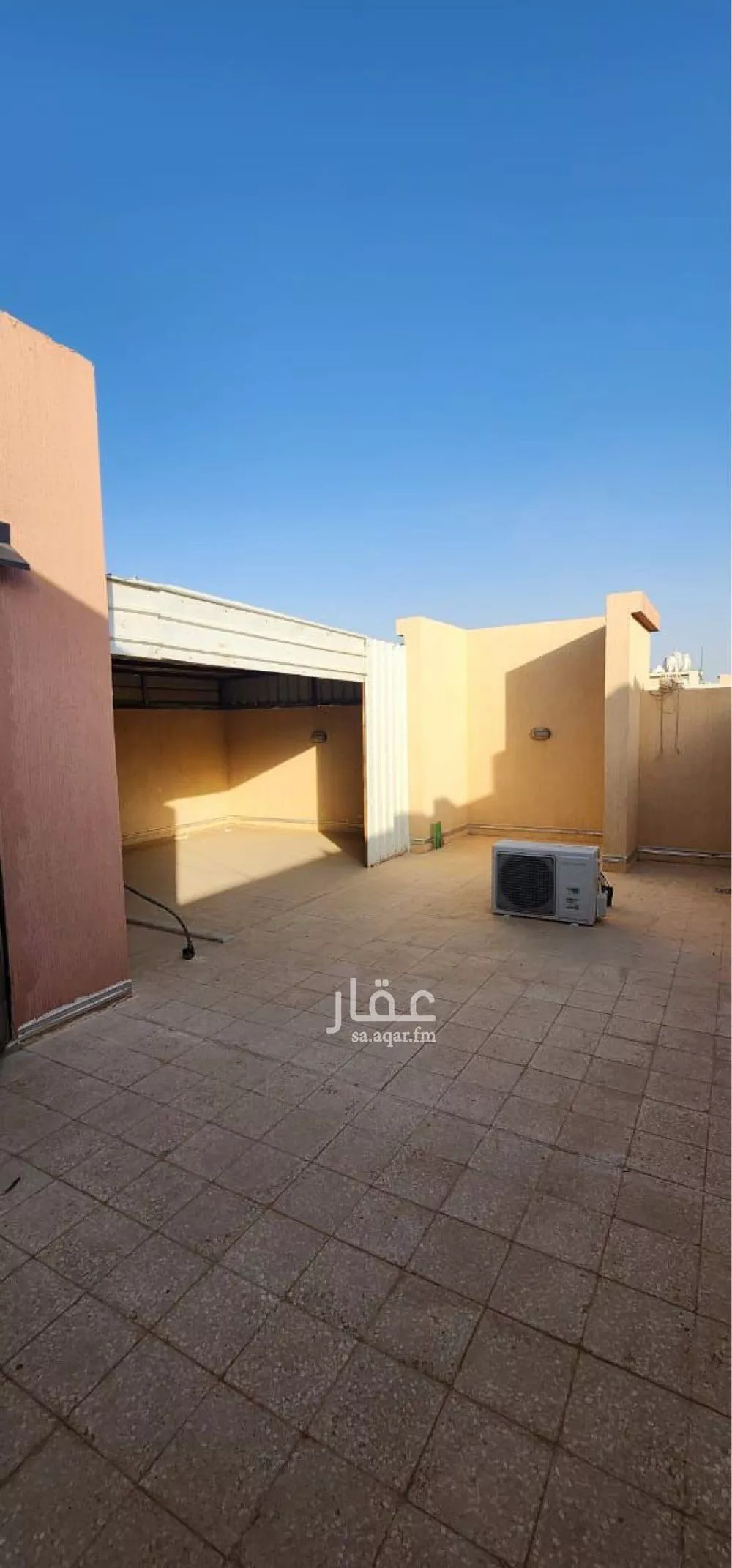 دور 4 غرف في النرجس 17