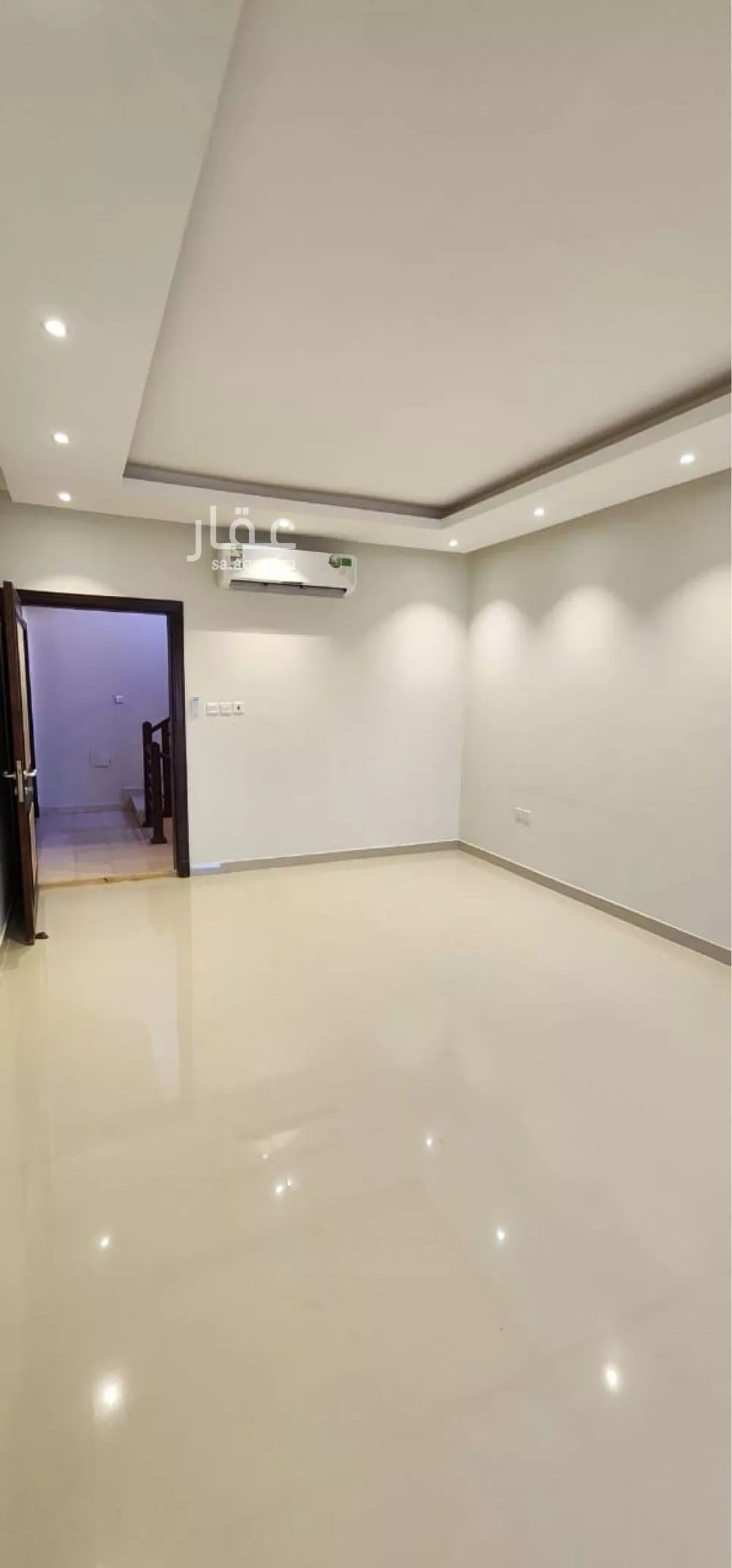 دور 4 غرف في النرجس 21