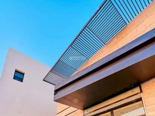 5 bedroom villa in Al Mahdiyyah 2