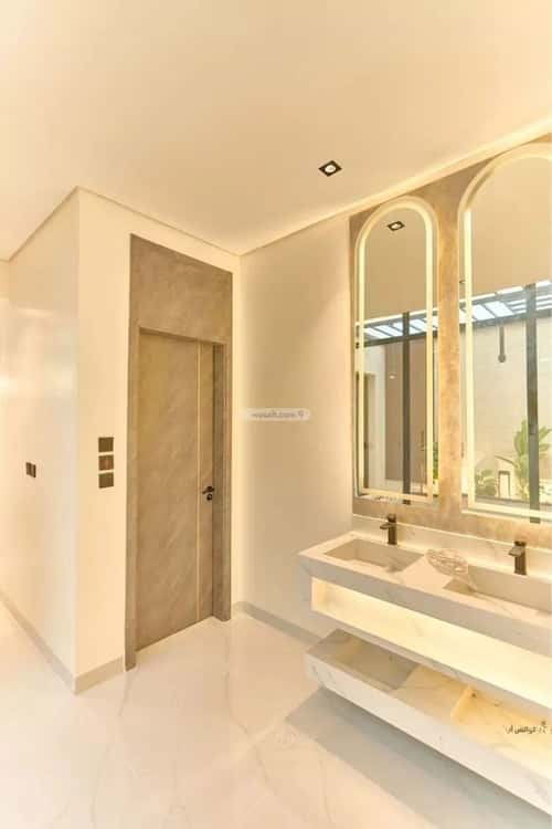 4 bedroom villa in Al Mahdiyyah 8