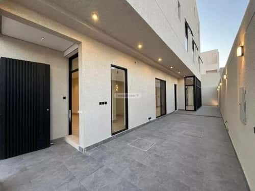 5 bedroom villa in Al Mahdiyyah 8
