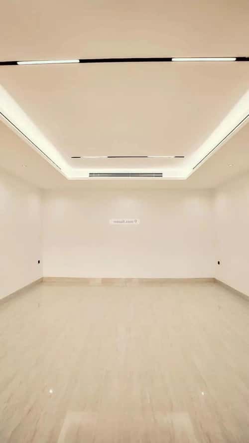4 bedroom villa in Al Mahdiyyah 4