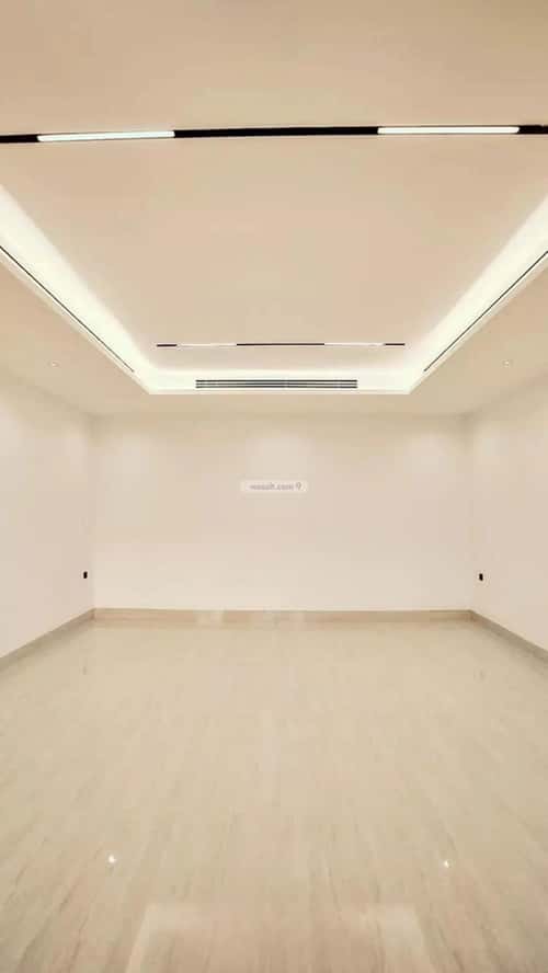 4 bedroom villa in Al Mahdiyyah 2