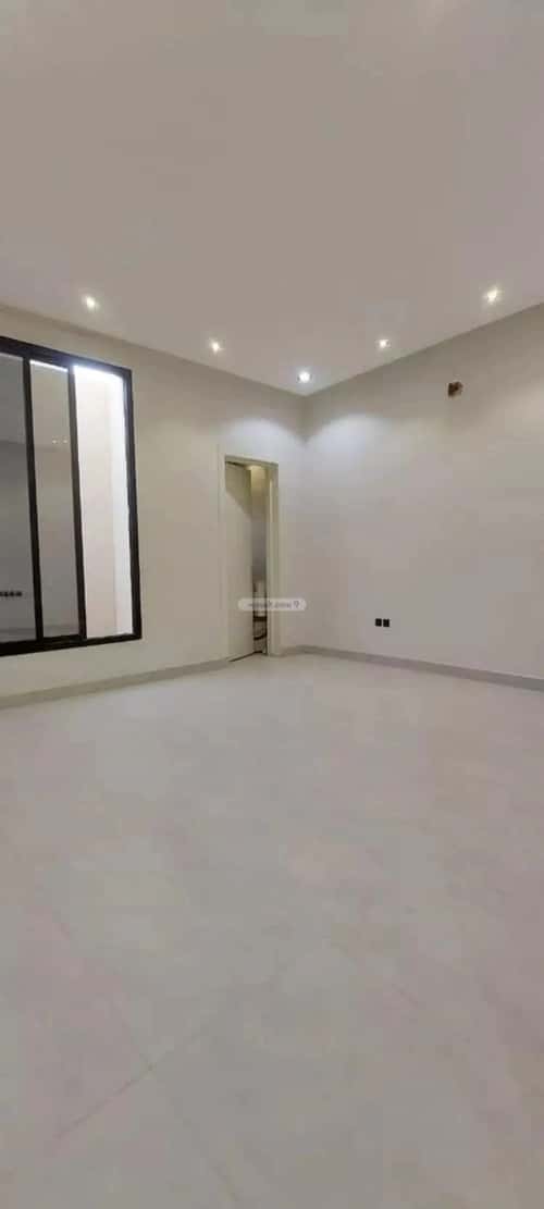 5 bedroom floor in Tuwaiq 3