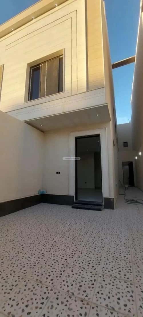 5 bedroom floor in Tuwaiq 11