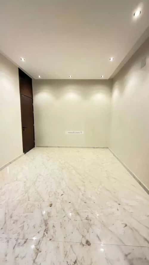5 bedroom floor in Badr 8