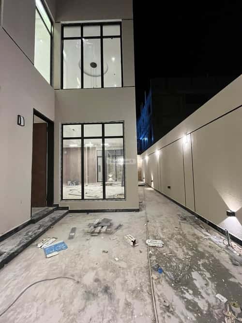 5 bedroom villa in Al Mahdiyyah 3
