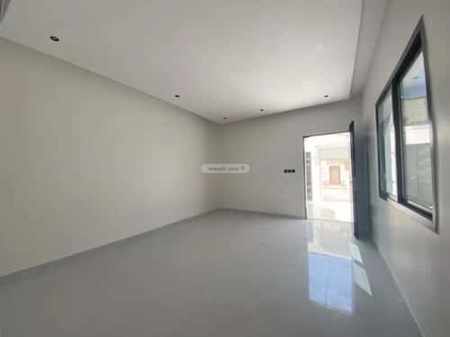 4 bedroom floor in Al Khaleej 5
