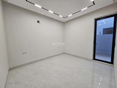 4 bedroom villa in Al Maizilah 19