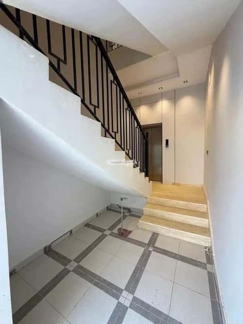 4 bedroom villa in Al Janadriyah 2