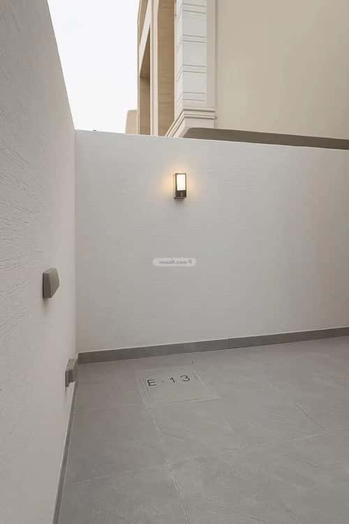 4 bedroom floor in Al Rimal 5