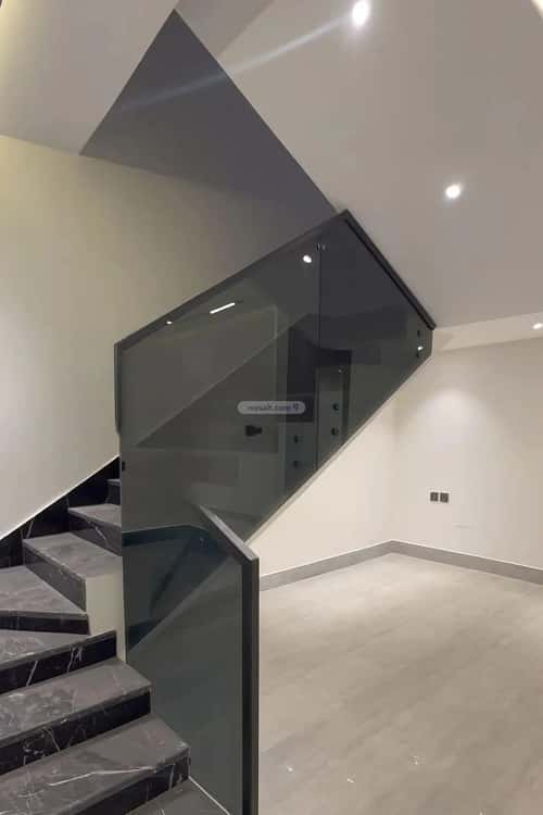 4 bedroom floor in Al Rimal 5