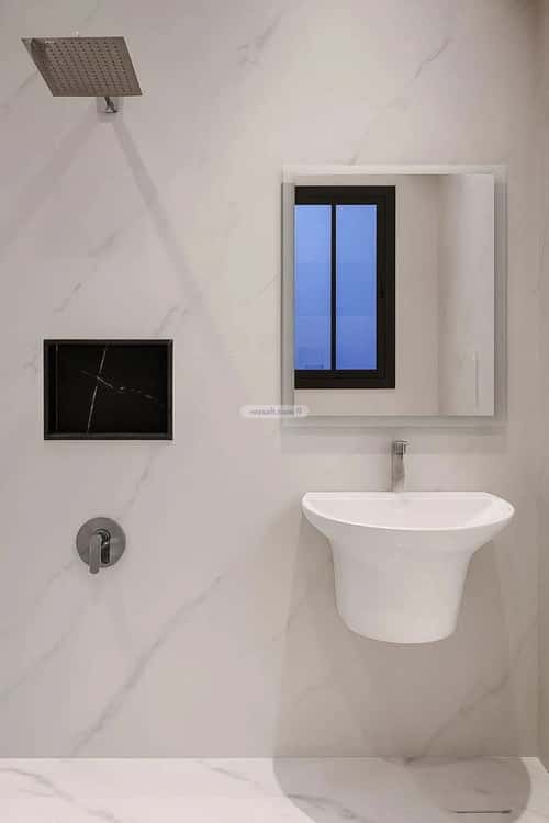 4 bedroom floor in Al Janadriyah 1