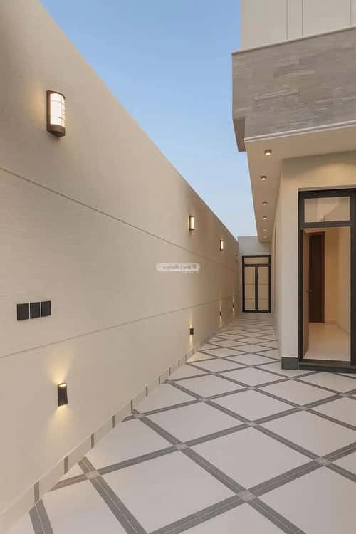 4 bedroom floor in Al Janadriyah 3