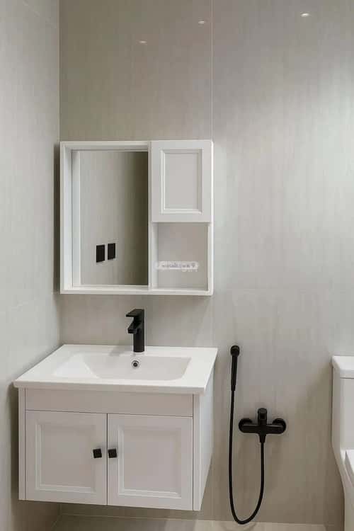 4 bedroom apartment in Al Janadriyah 14