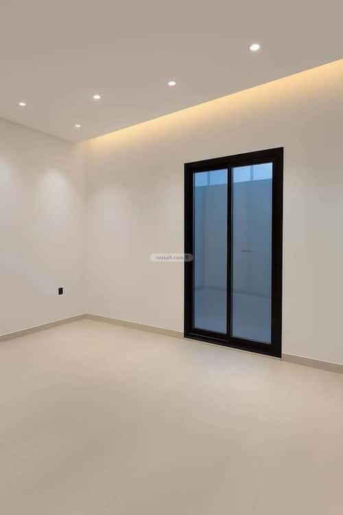 3 bedroom floor in Al Janadriyah 9