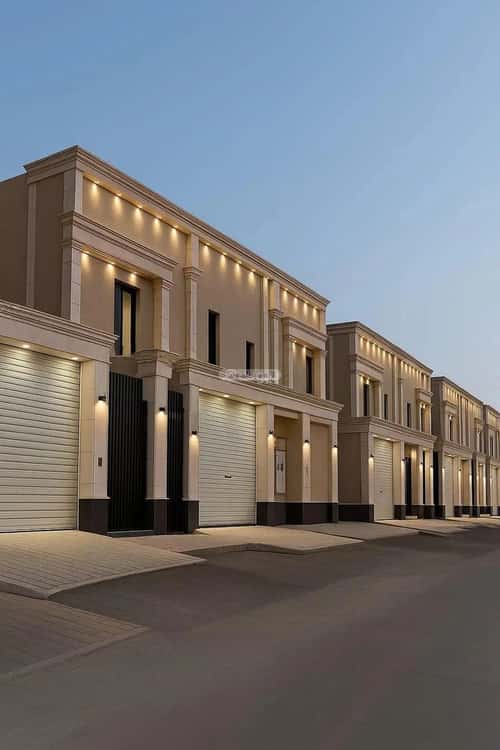 3 bedroom floor in Al Janadriyah 10