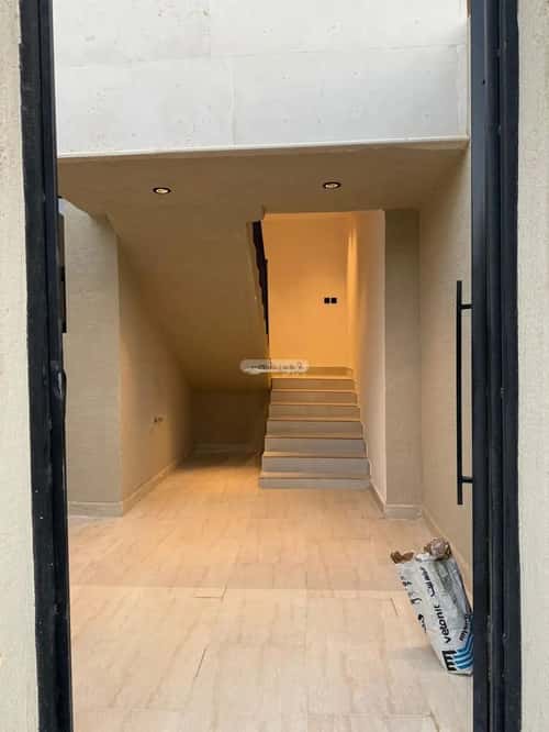 4 bedroom apartment in Al Janadriyah 6