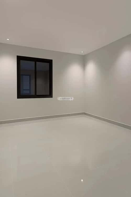4 bedroom floor in Al Janadriyah 3