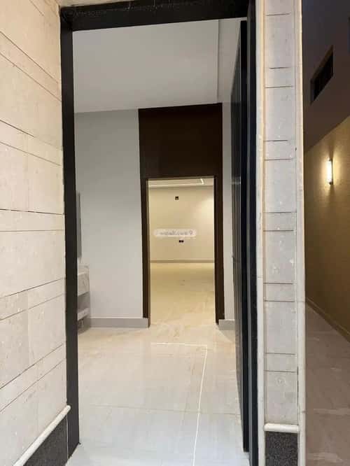 4 bedroom floor in Al Janadriyah 5