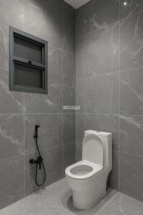 4 bedroom floor in Al Janadriyah 3