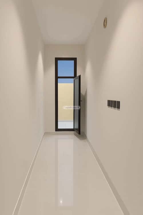 4 bedroom floor in Al Janadriyah 1