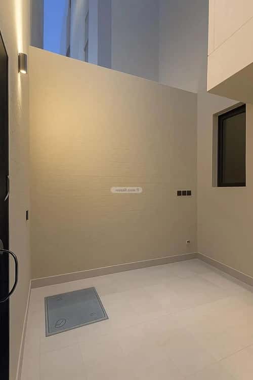 4 bedroom floor in Al Janadriyah 10
