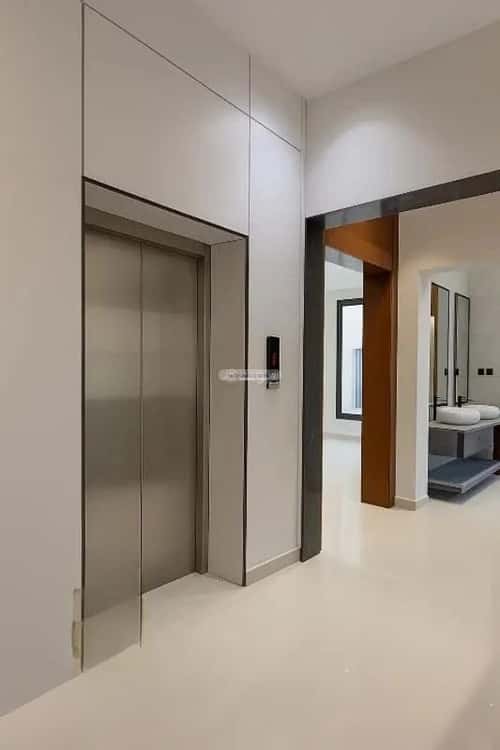 4 bedroom villa in Al Janadriyah 3