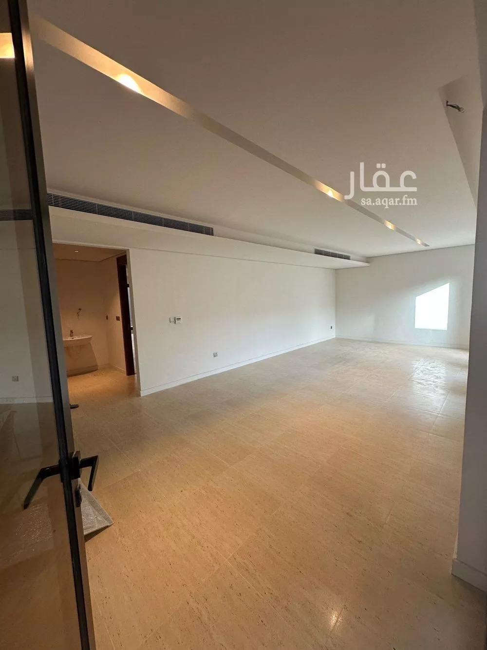 فيلا 5 غرف في العارض 7
