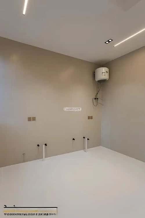 3 bedroom apartment in Al Fayha 6