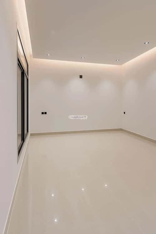 5 bedroom villa in Al Murjan 5