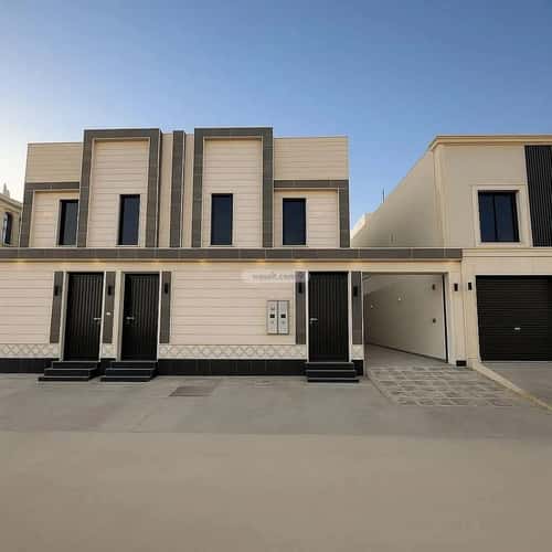 5 bedroom villa in Al Janadriyah 11