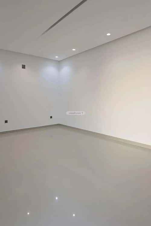 5 bedroom villa in Al Janadriyah 7