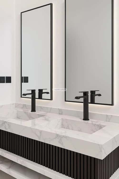 6 bedroom villa in Al Janadriyah 5