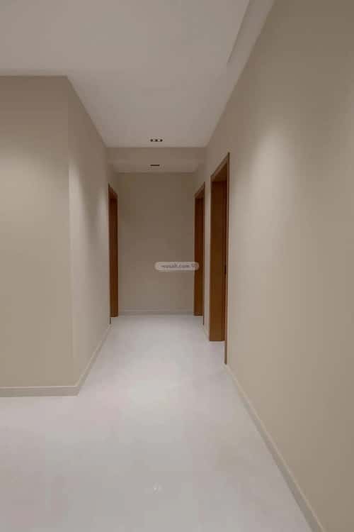 5 bedroom floor in Al Janadriyah 3