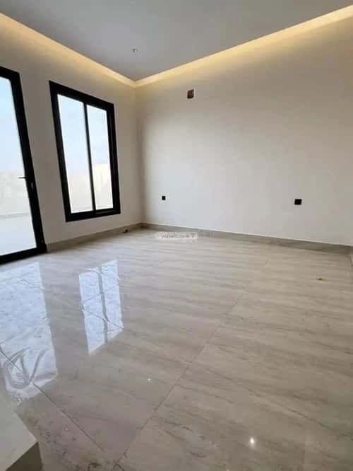 فيلا 5 غرف في عكاظ 3