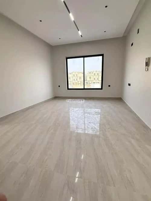 5 bedroom villa in Okaz 15