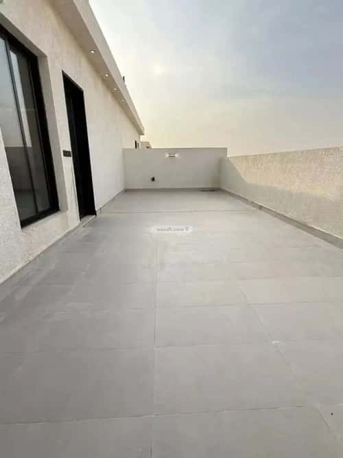 5 bedroom villa in Okaz 10