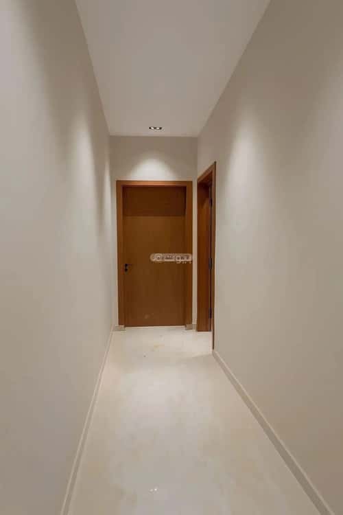 4 bedroom floor in Al Janadriyah 4