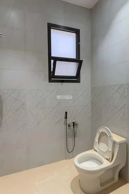 4 bedroom floor in Al Janadriyah 7
