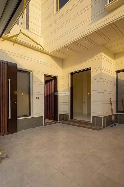 6 bedroom villa in Al Rimal 7