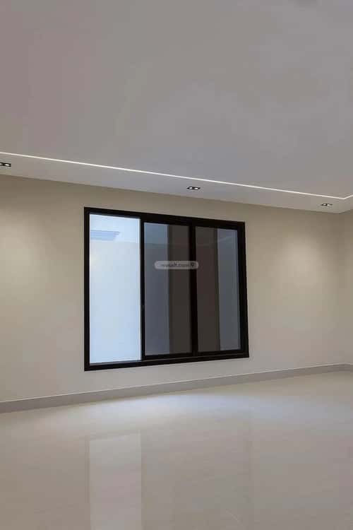 4 bedroom floor in Al Janadriyah 2
