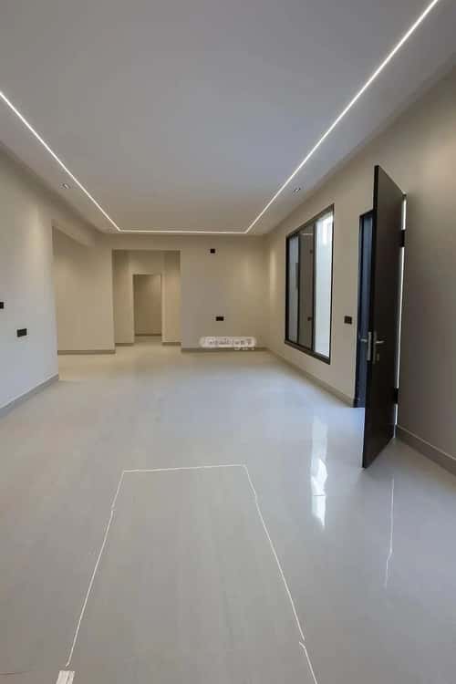 4 bedroom floor in Al Janadriyah 13