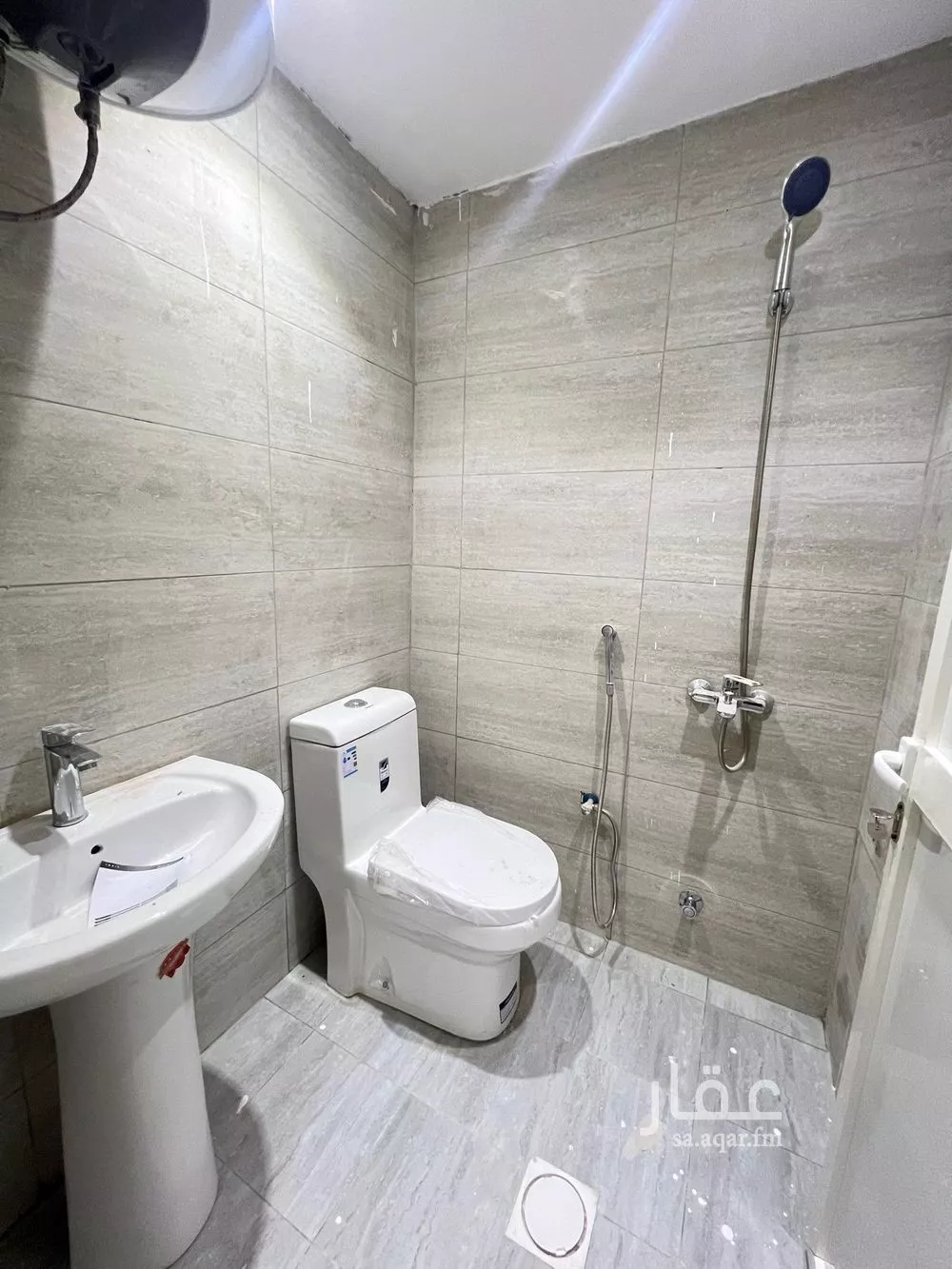 2 bedroom apartment in As Suwaidi 6