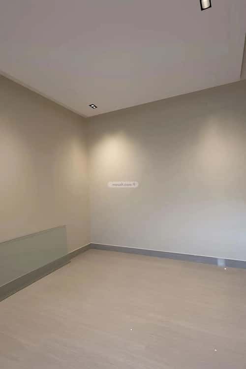 4 bedroom floor in Al Janadriyah 7