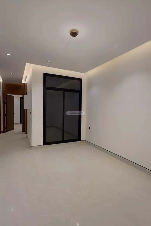 3 bedroom floor in Al Janadriyah 14
