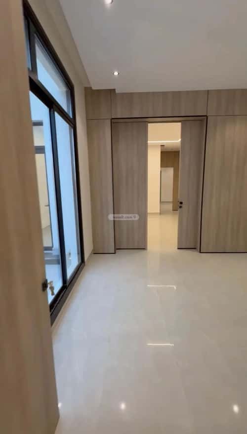 3 bedroom floor in Al Janadriyah 4