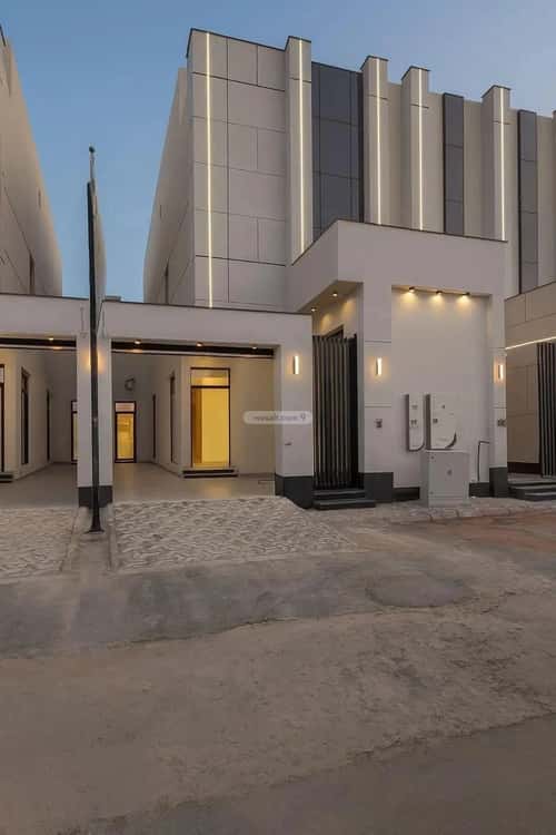 3 bedroom floor in Al Janadriyah 14