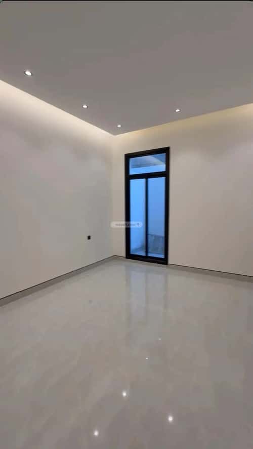3 bedroom floor in Al Janadriyah 13